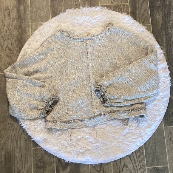 Free People Cropped Distressed Heather Grey Balloon Sleeve Sweater - Picture 8 of 9
